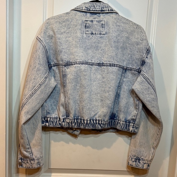 Ashley vintage charm Large Cropped Denim Cropped Jacket - long sleeves! - Picture 4 of 7